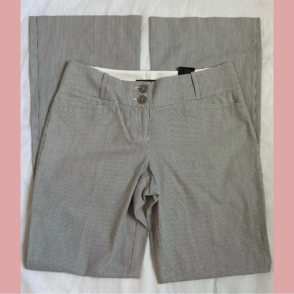 the limited black and white striped classic flared pants.